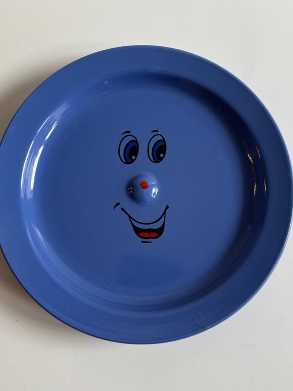 Vintage Gryphonware Blue Ceramic Funny Face Plate with 3D Protruding Nose